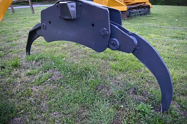 Thumbnail image John Deere 750C 29