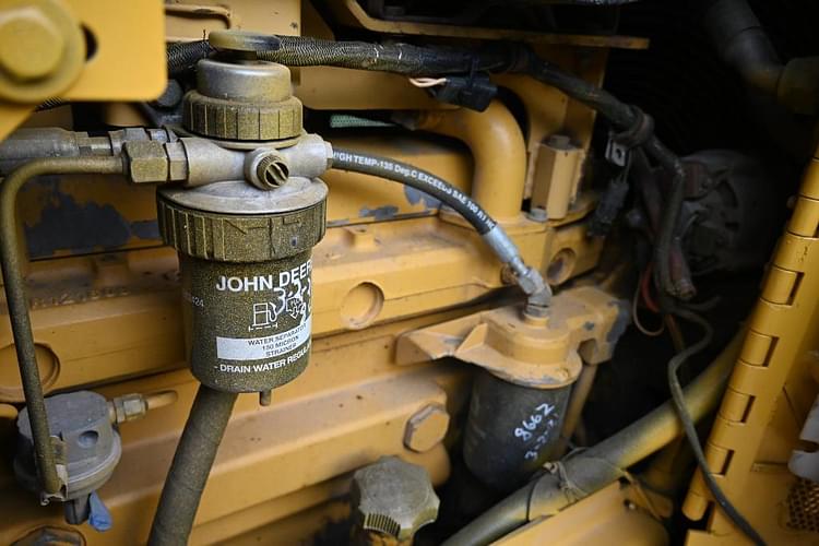 Main image John Deere 750C 56