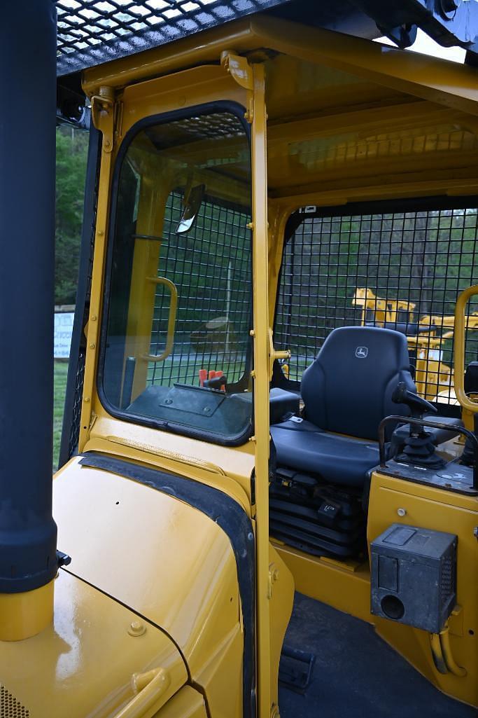 Main image John Deere 750C 65