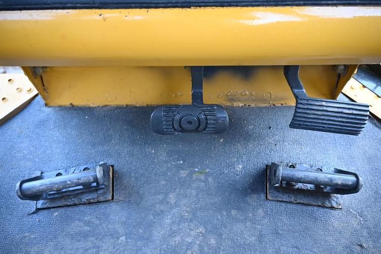 Main image John Deere 750C 67