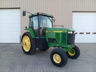 1998 John Deere 7610 Equipment Image0