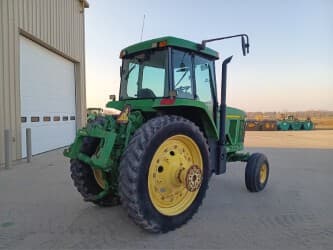 Image of John Deere 7610 equipment image 4