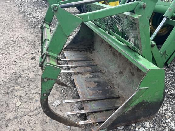 Image of John Deere 7610 equipment image 4