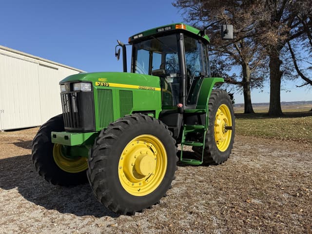 Image of John Deere 7610 equipment image 4