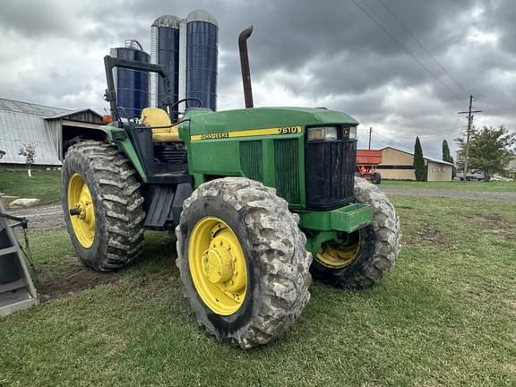 Image of John Deere 7610 Primary image