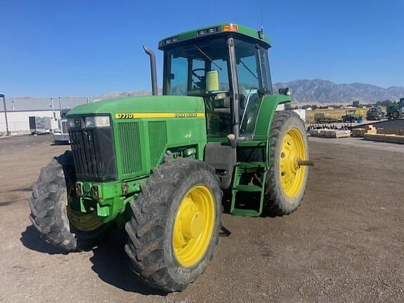 Image of John Deere 7710 equipment image 1