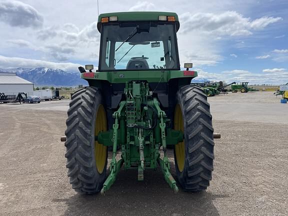 Image of John Deere 7710 equipment image 3