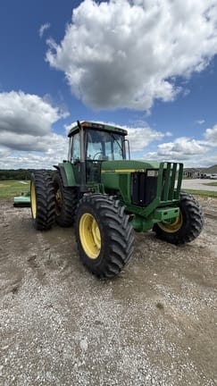 1998 John Deere 7810 Equipment Image0