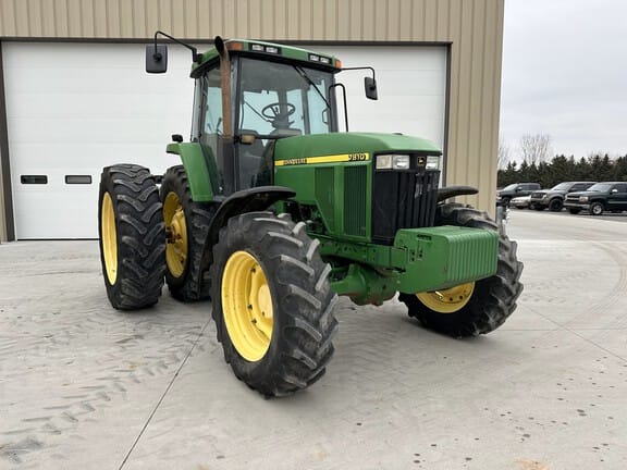 1998 John Deere 7810 Equipment Image0