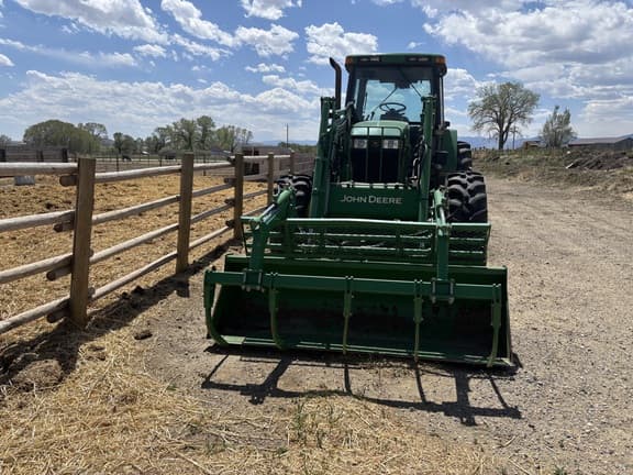Image of John Deere 7810 equipment image 2