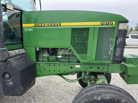 Image of John Deere 7810 equipment image 3