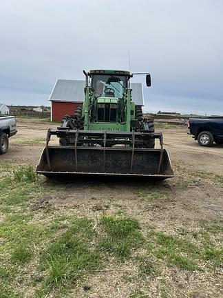 Image of John Deere 7810 equipment image 2