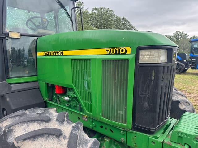 Image of John Deere 7810 equipment image 4