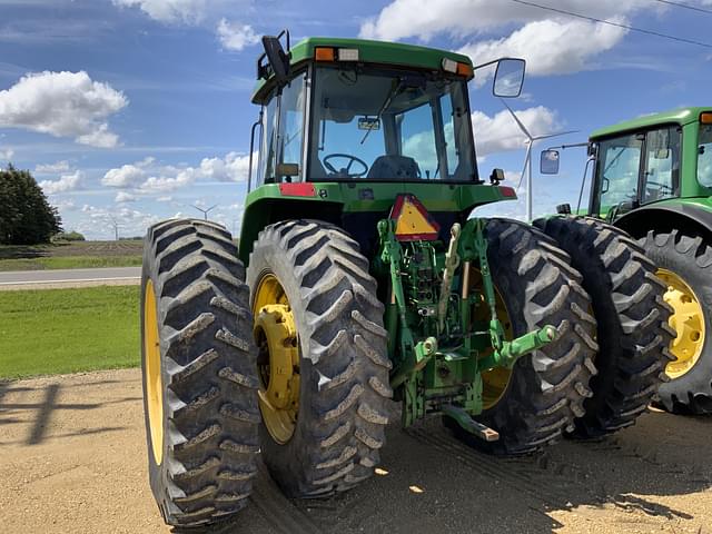 Image of John Deere 7810 equipment image 4