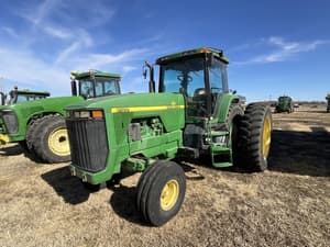 1998 John Deere 8100 Image