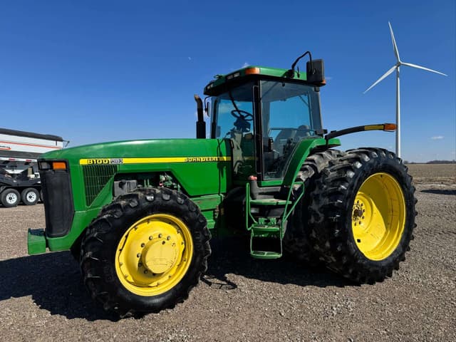 Image of John Deere 8100 equipment image 3