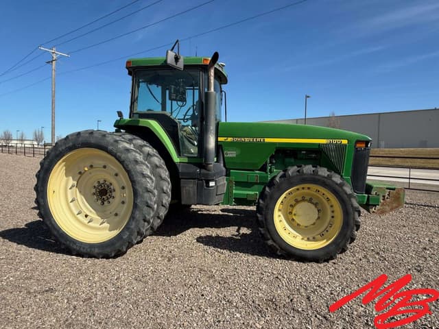 Image of John Deere 8100 equipment image 2