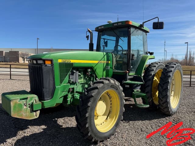 Image of John Deere 8100 equipment image 1