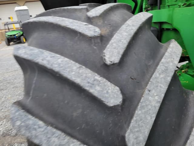 Image of John Deere 8200 equipment image 4