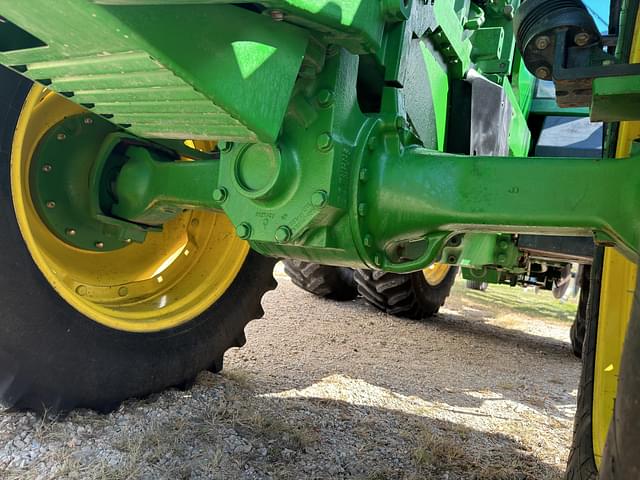Image of John Deere 8200 equipment image 4