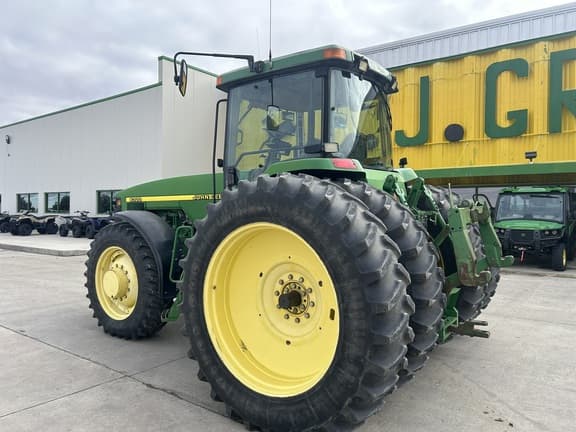 Image of John Deere 8300 equipment image 4