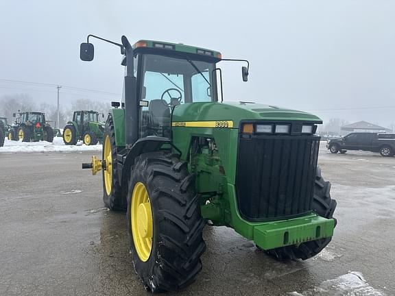 Image of John Deere 8300 equipment image 3