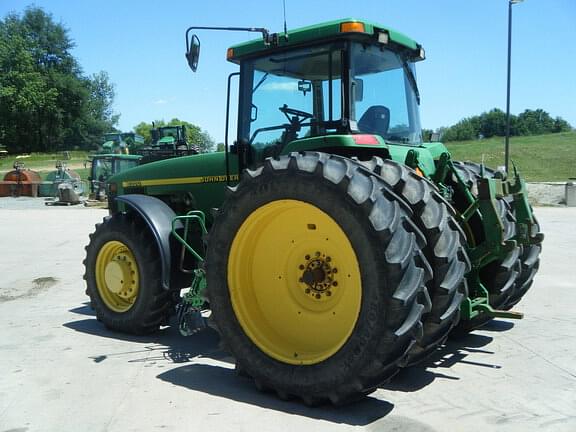 Image of John Deere 8300 equipment image 4