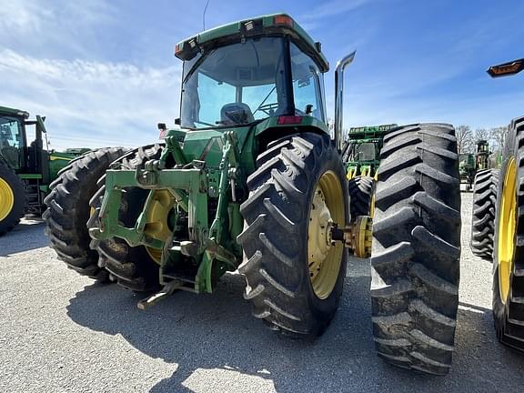 Image of John Deere 8300 equipment image 4