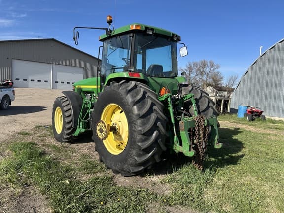 Image of John Deere 8300 equipment image 2