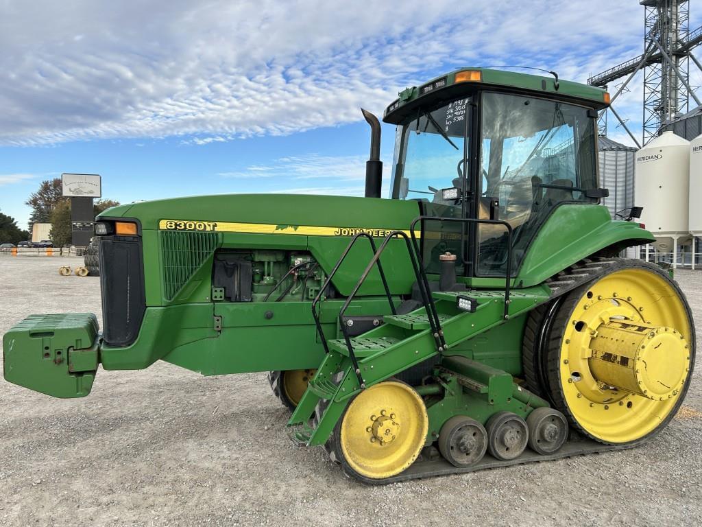 Image of John Deere 8300T Primary image