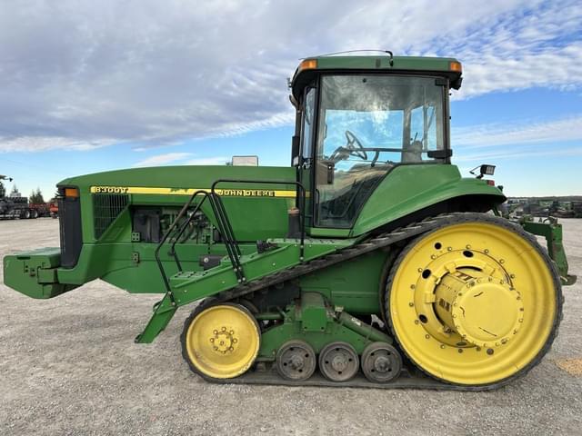 Image of John Deere 8300T equipment image 1