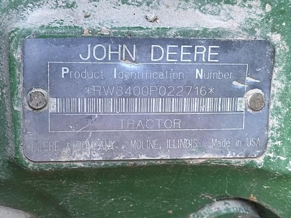 Image of John Deere 8400 equipment image 4
