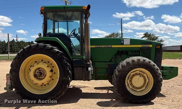 Image of John Deere 8400 equipment image 3