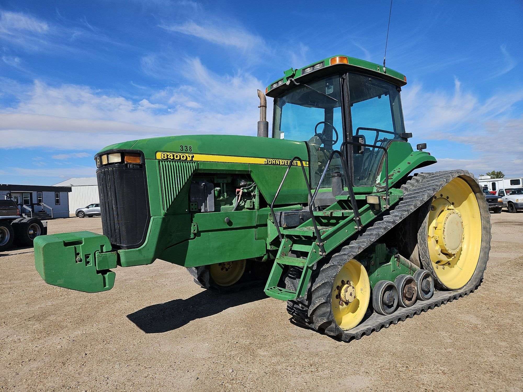 Main image John Deere 8400T