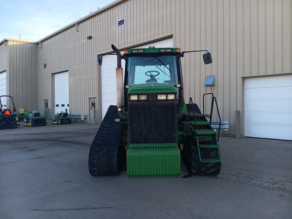 Image of John Deere 8400T equipment image 3