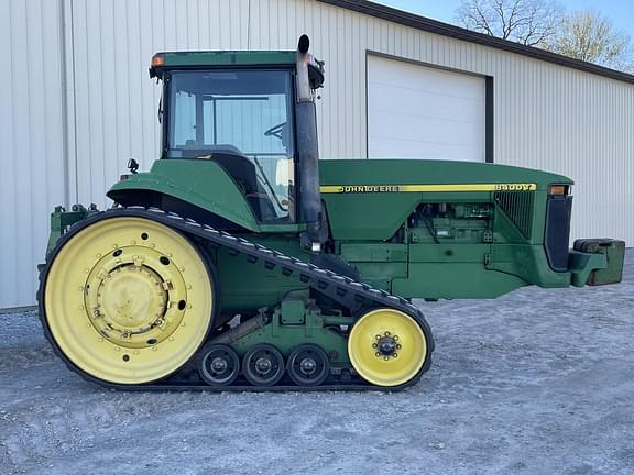 Image of John Deere 8400T equipment image 1