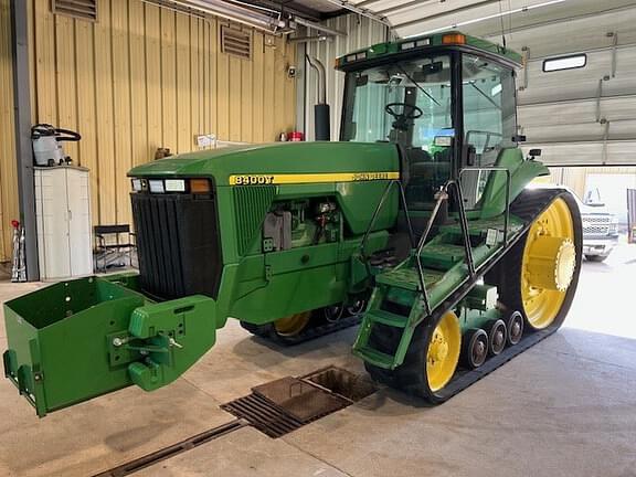 Image of John Deere 8400T Primary image