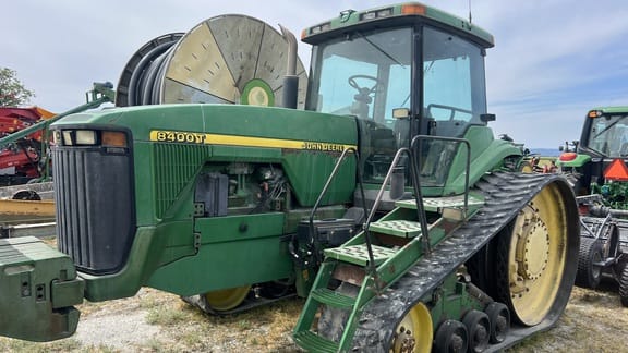 1998 John Deere 8400T Equipment Image0