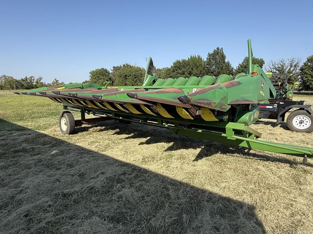 Image of John Deere 853A Primary image