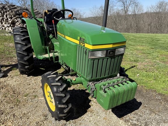 Image of John Deere 870 Primary image