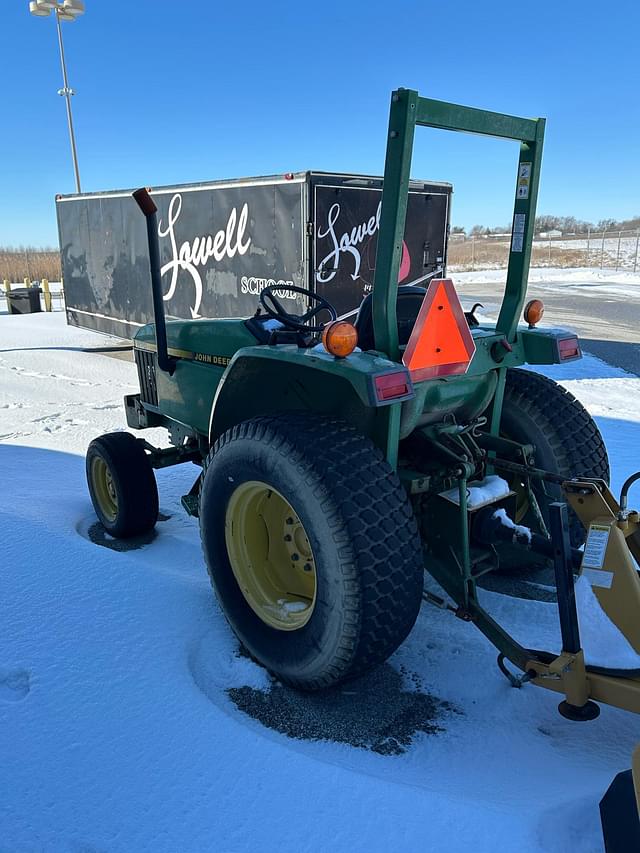 Image of John Deere 870 equipment image 4