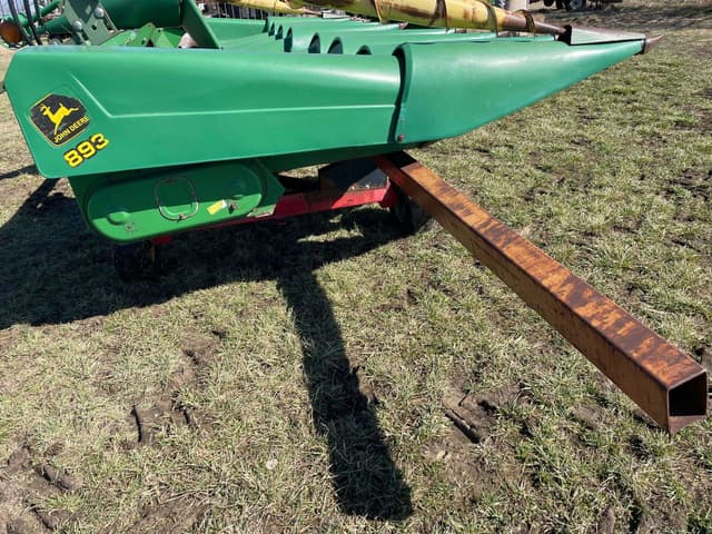 Image of John Deere 893 equipment image 2