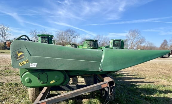 1998 John Deere 893 Equipment Image0