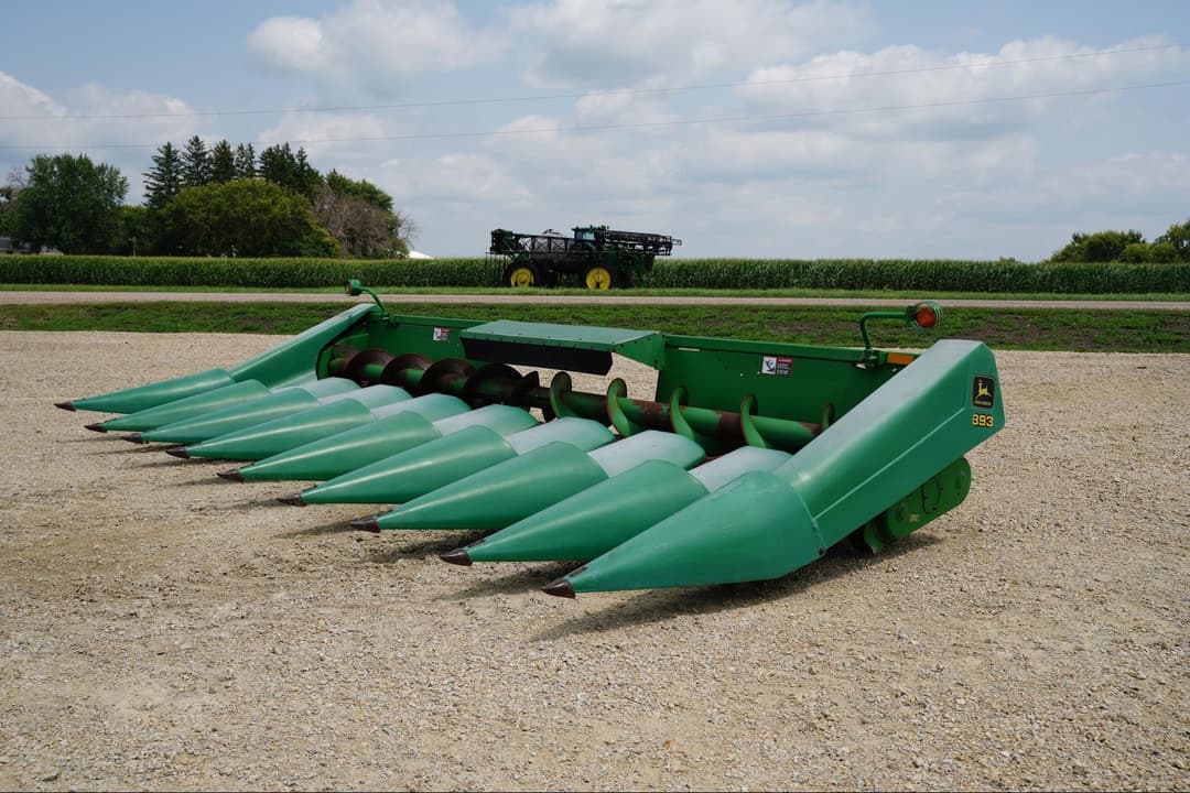 Image of John Deere 893 Primary image