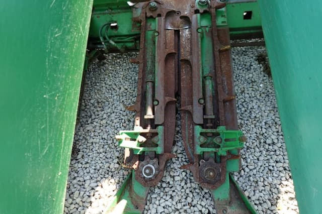 Image of John Deere 893 equipment image 2