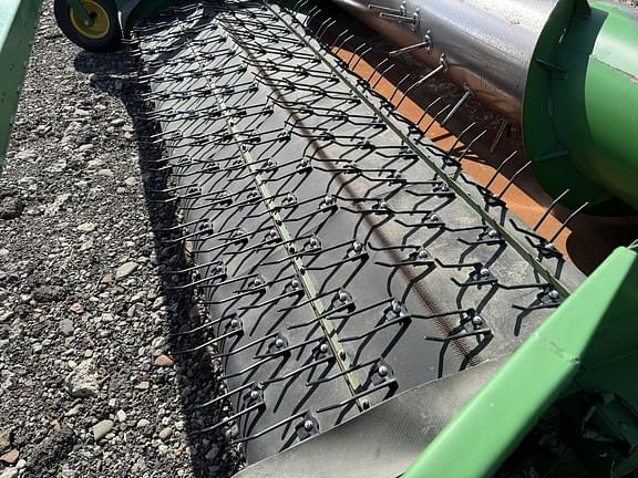 Image of John Deere 914 equipment image 2