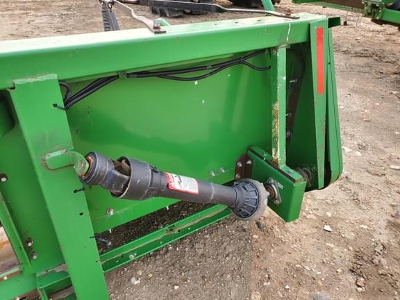 Image of John Deere 914 equipment image 4