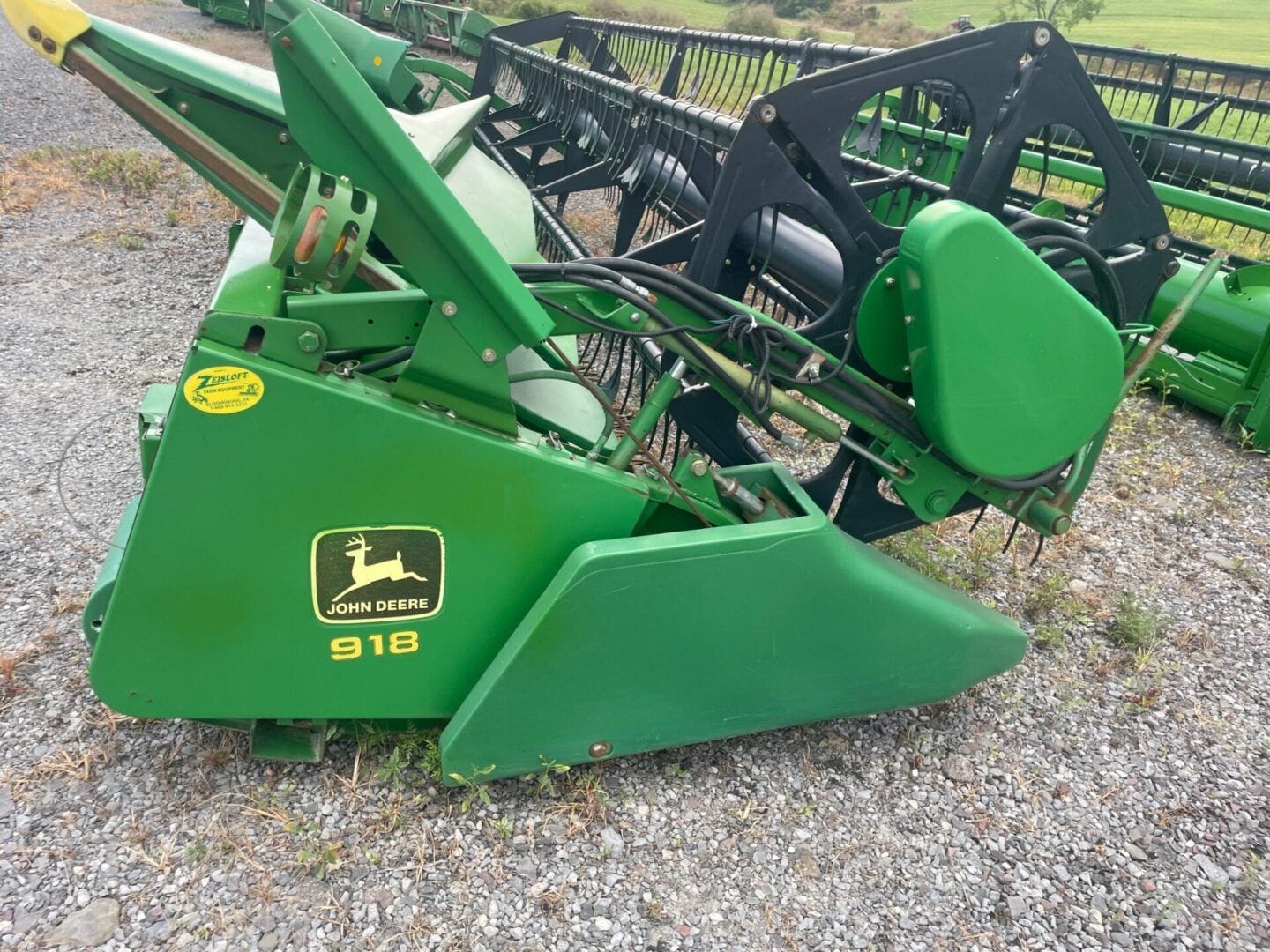 1998 John Deere 918 Equipment Image0
