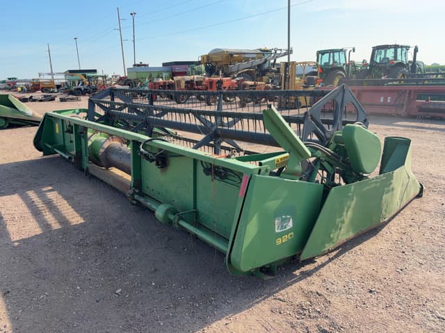 Image of John Deere 920 equipment image 4