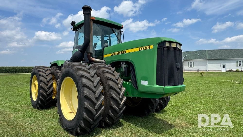 1998 John Deere 9200 Equipment Image0
